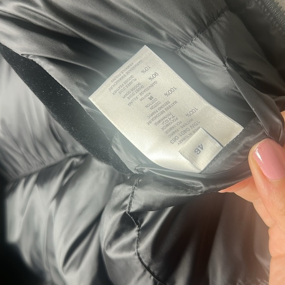 🔥 🆕 GIVENCHY Jacket Nylon Puffer Vest with Velvet, Black Size 46 / S MSRP $1950 - Picture 14 of 15